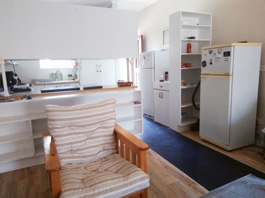 To Let 1 Bedroom Property for Rent in Fernglen Eastern Cape